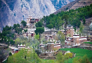 15丹巴甲居藏寨