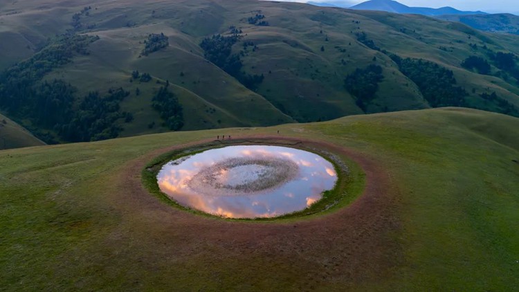 2025年川西格聂02