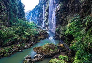 9马岭河大峡谷